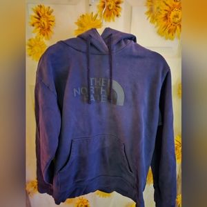 North Face Hoodie (XL)